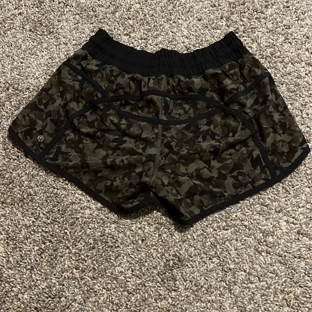 Lululemon Shorts - Picture 3 of 4